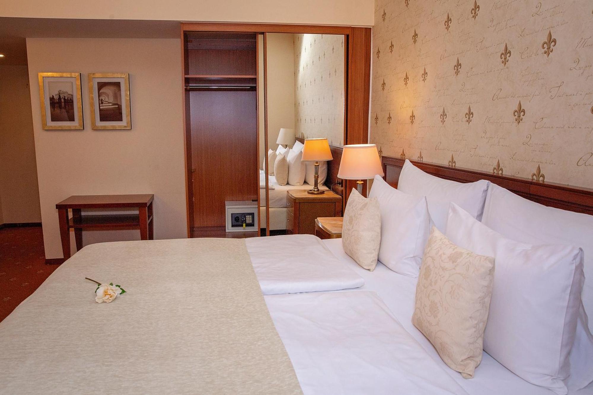 Superior Double Room,1758959865:JPEG