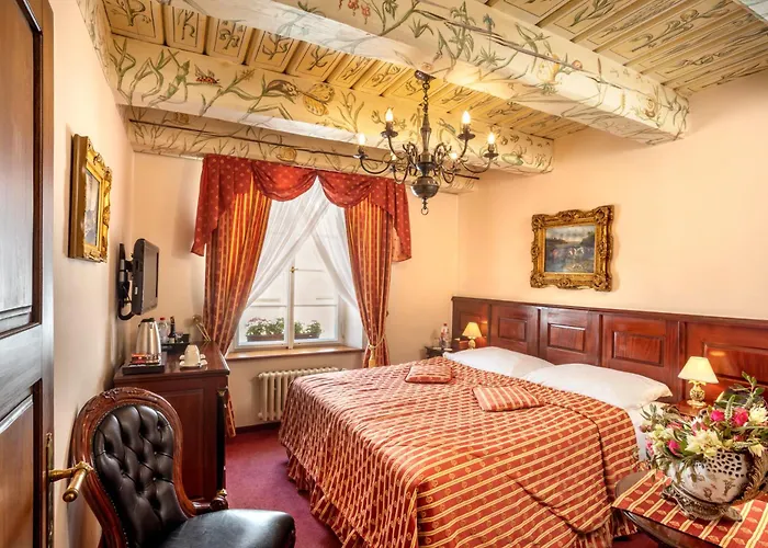 Hotel U Zlateho Stromu Prague By Bhg